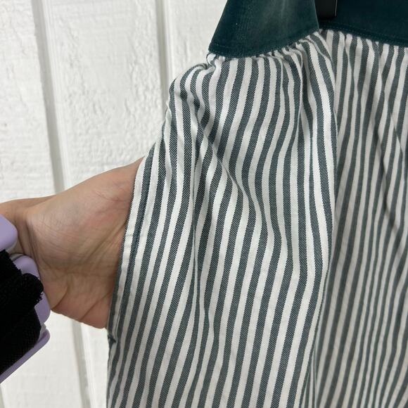 💓Sold 💓not for sale💓Pink VS Women Striped Wide Leg Pajama Pants Green Holiday L - Picture 2 of 8